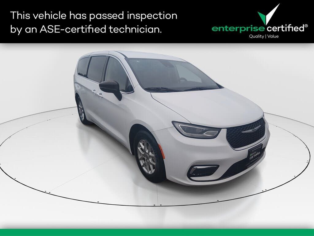 2024 CHRYSLER Pacifica