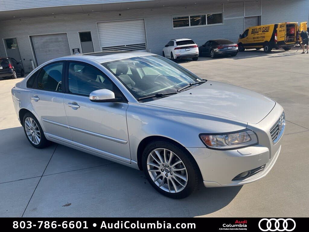 2009 VOLVO S40