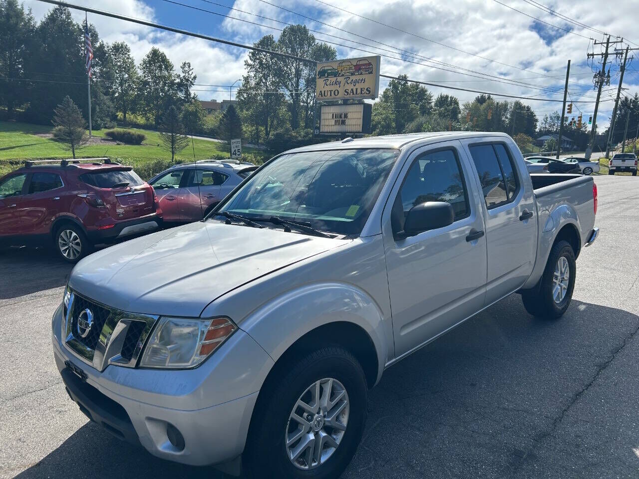 2015 NISSAN Frontier