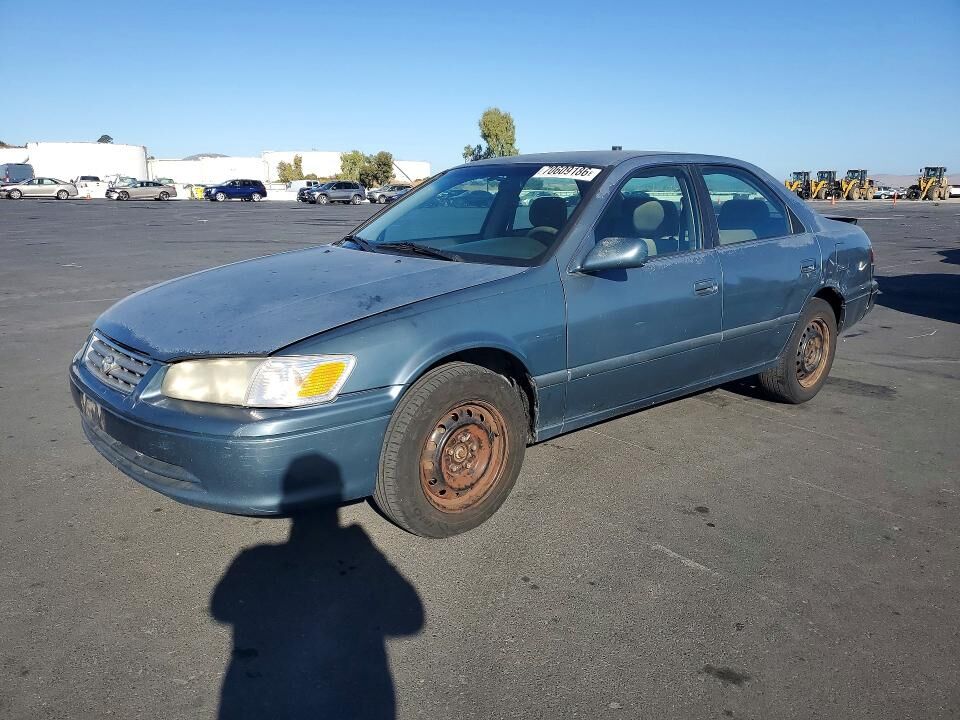 2000 TOYOTA Camry