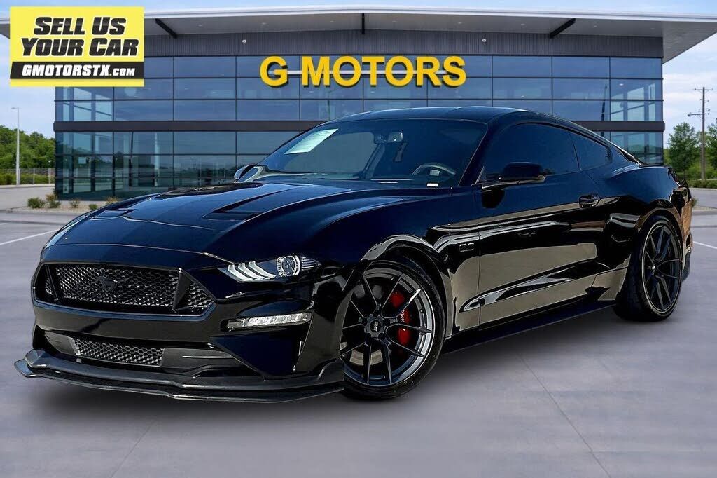 2019 FORD Mustang