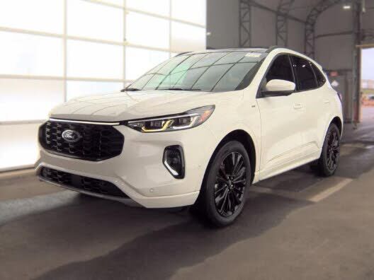 2023 FORD Escape