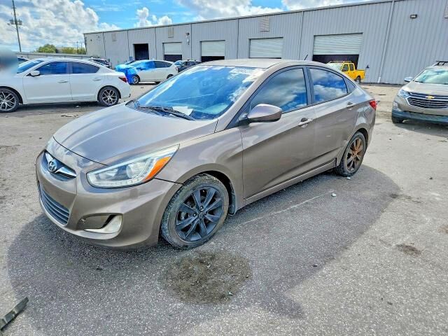 2014 HYUNDAI Accent
