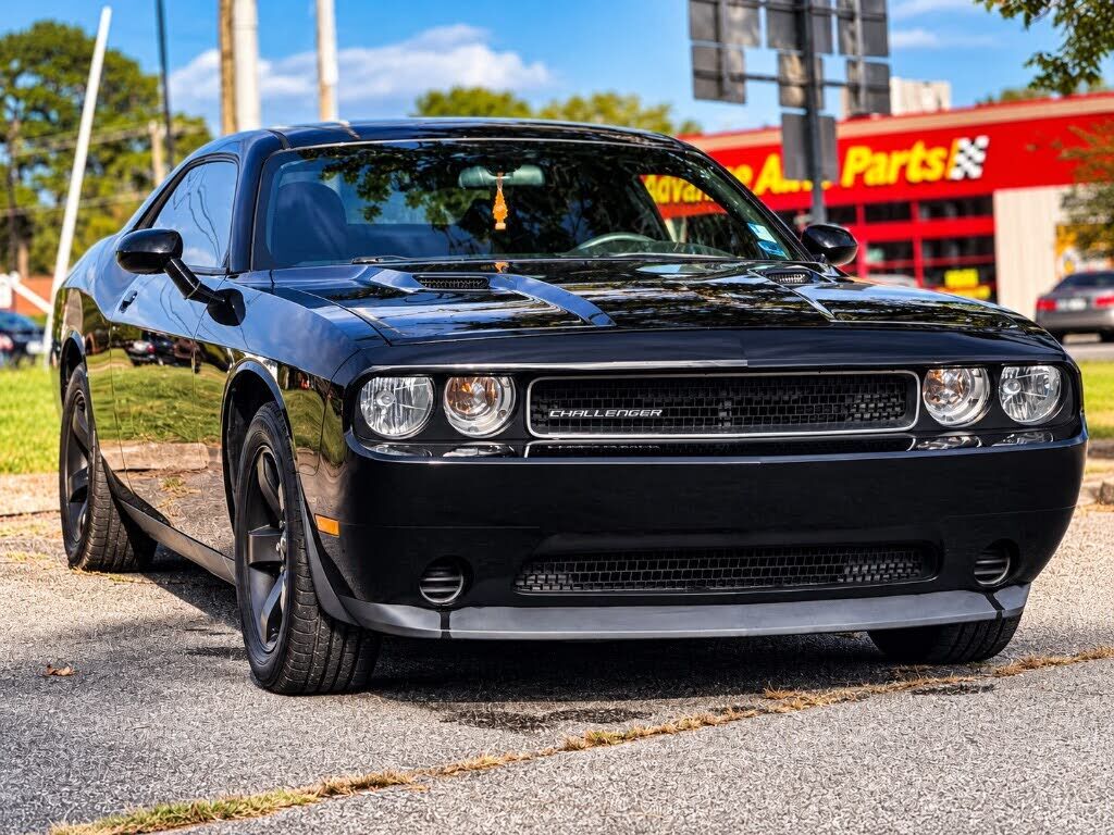 2013 DODGE Challenger