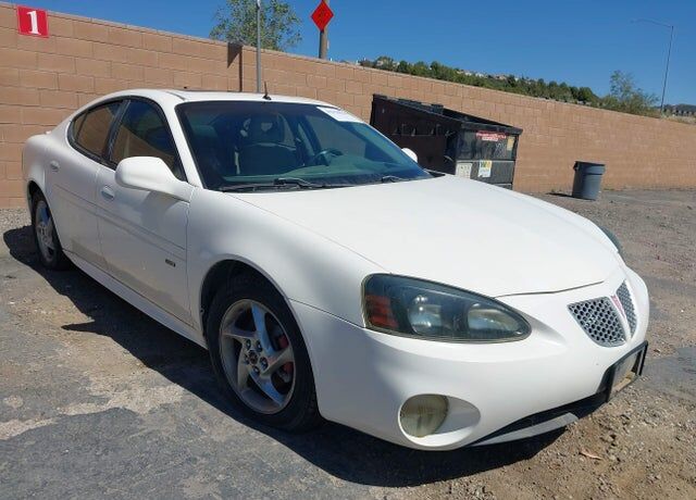 2004 PONTIAC Grand Prix