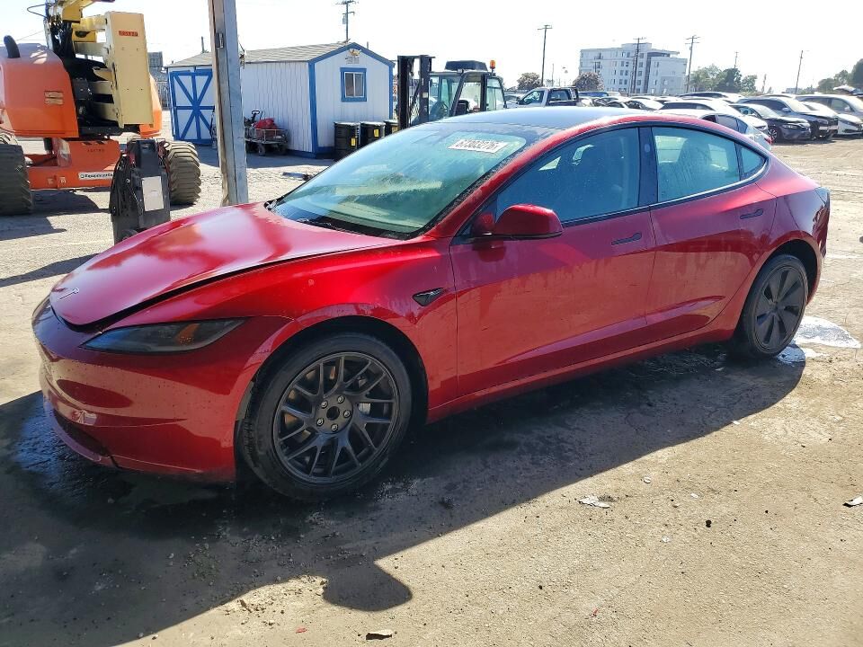 2024 TESLA Model 3