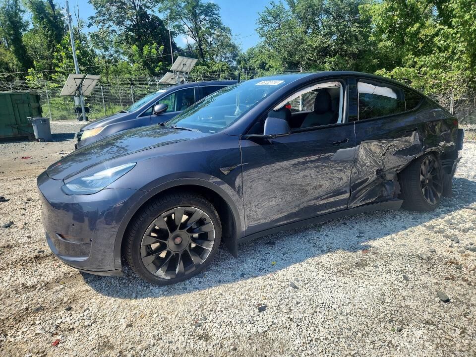 2020 TESLA Model Y