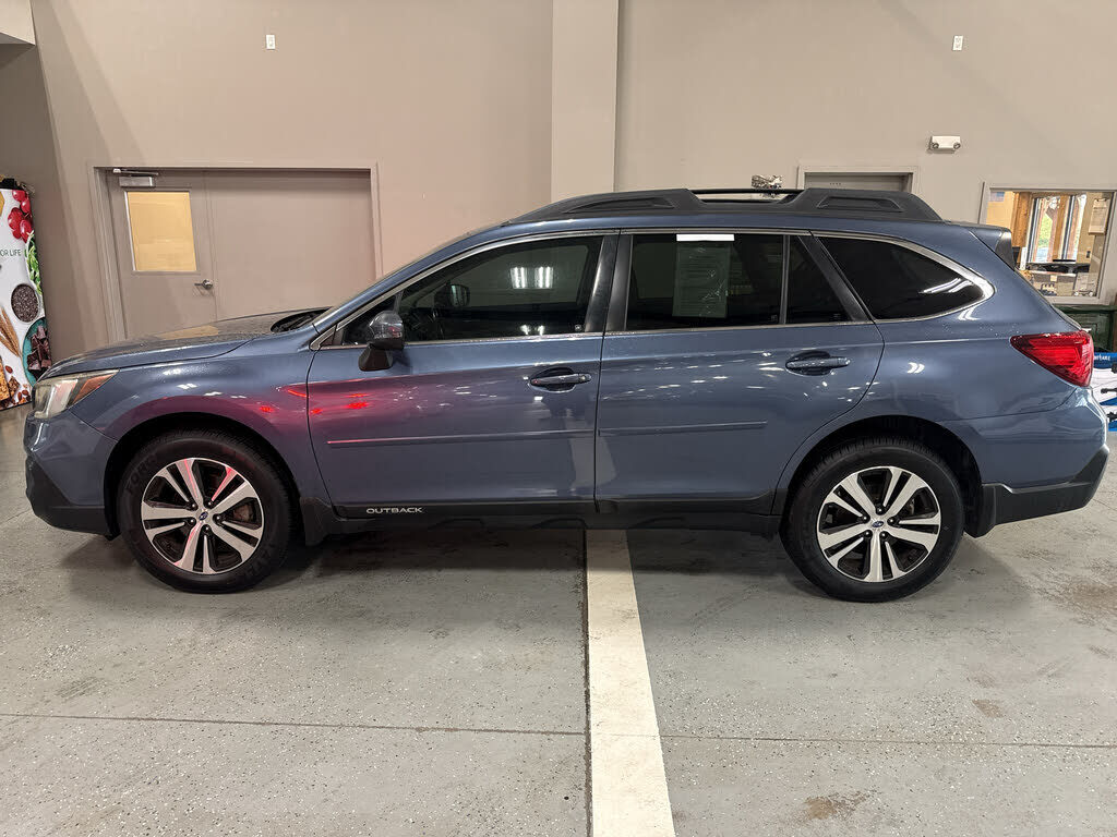 2018 SUBARU Outback