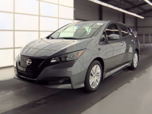 2025 NISSAN Leaf