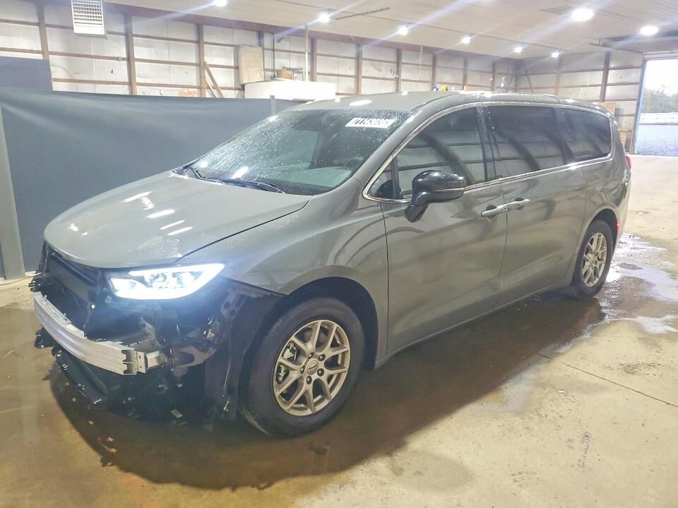 2025 CHRYSLER Pacifica