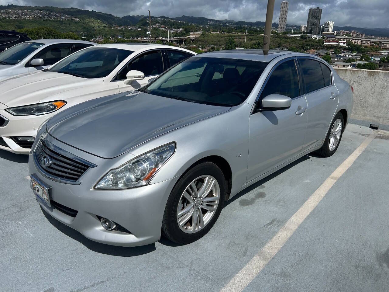 2015 INFINITI Q40