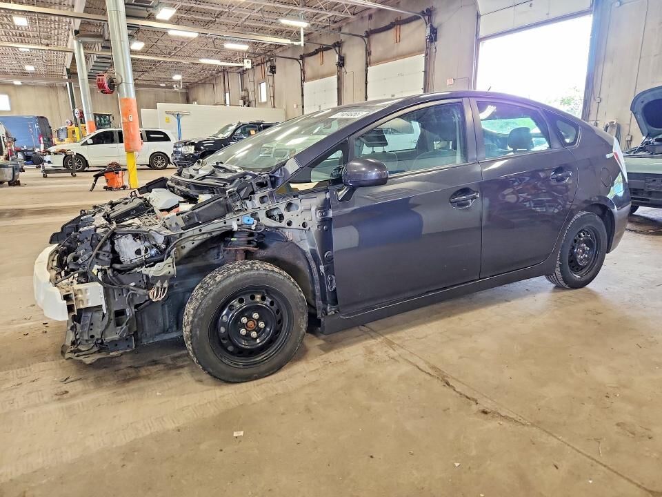 2011 TOYOTA PRIUS