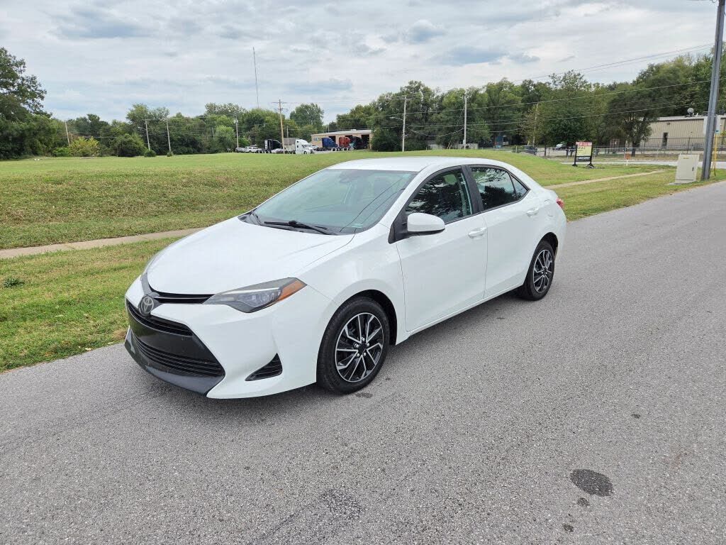 2017 TOYOTA Corolla