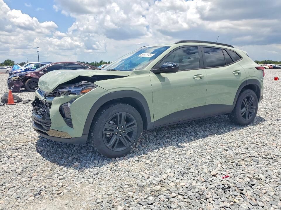 2024 CHEVROLET Trax