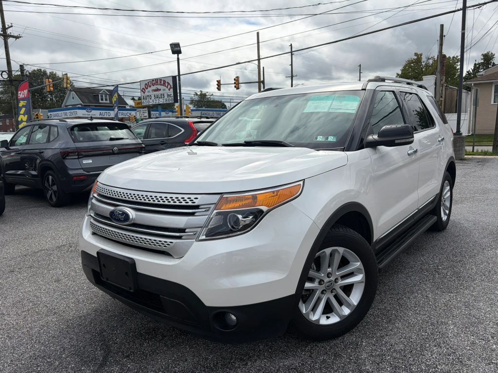 2011 FORD Explorer