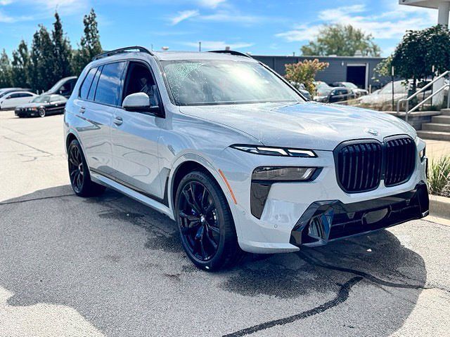2027 BMW X7