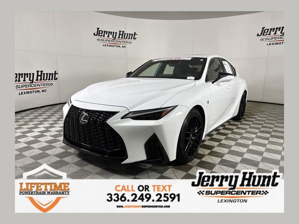2023 LEXUS IS
