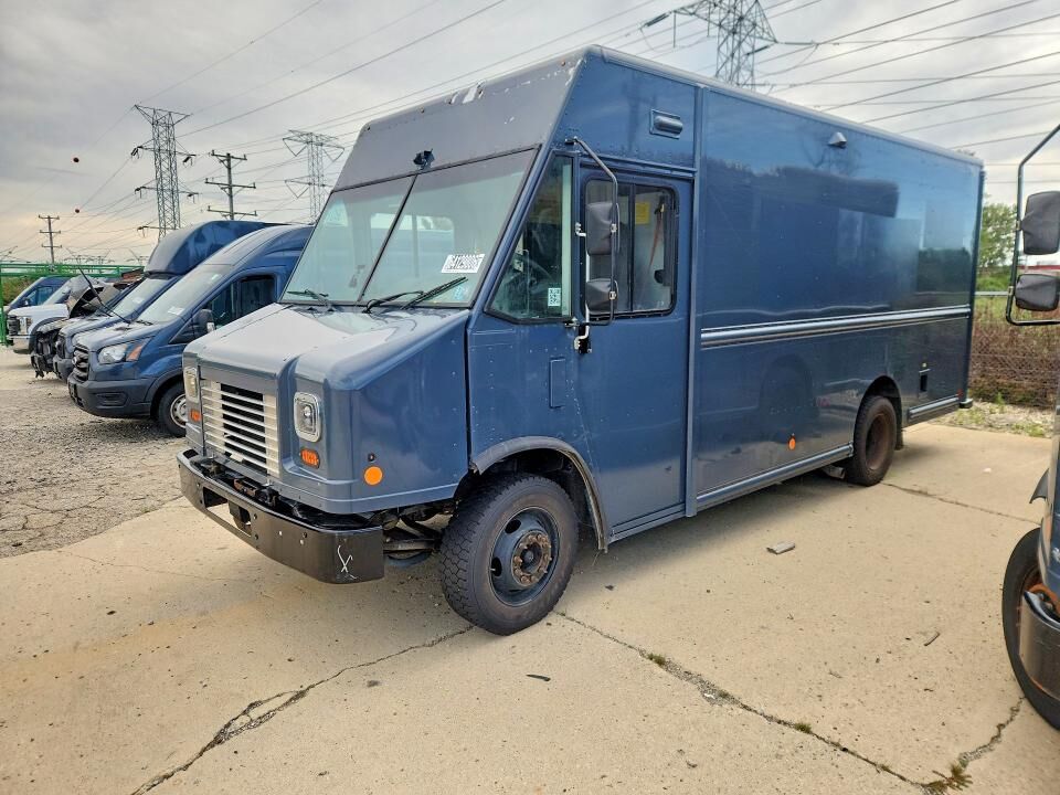 2021 FORD Commercial Chassis