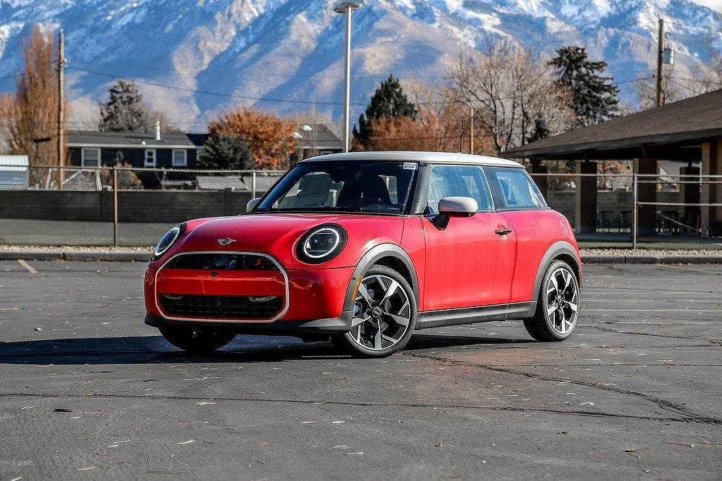 2026 MINI Hardtop
