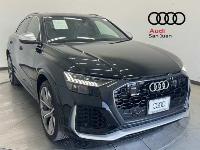 2024 AUDI RS Q8