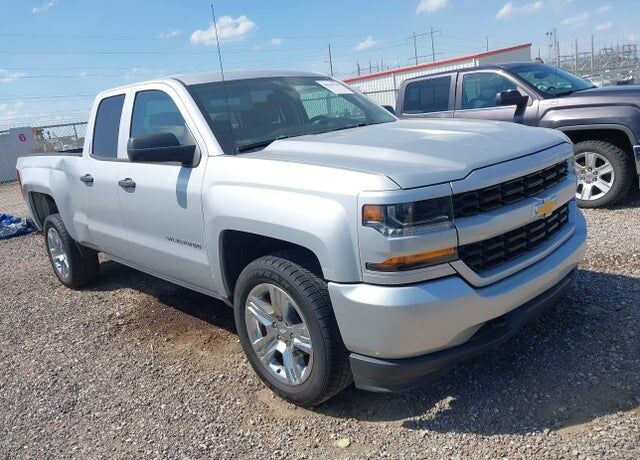 2017 CHEVROLET Silverado