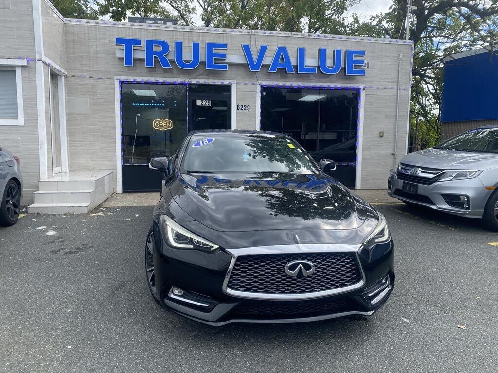 2018 INFINITI Q60