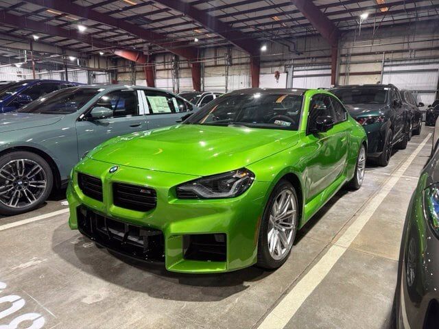 2025 BMW M2