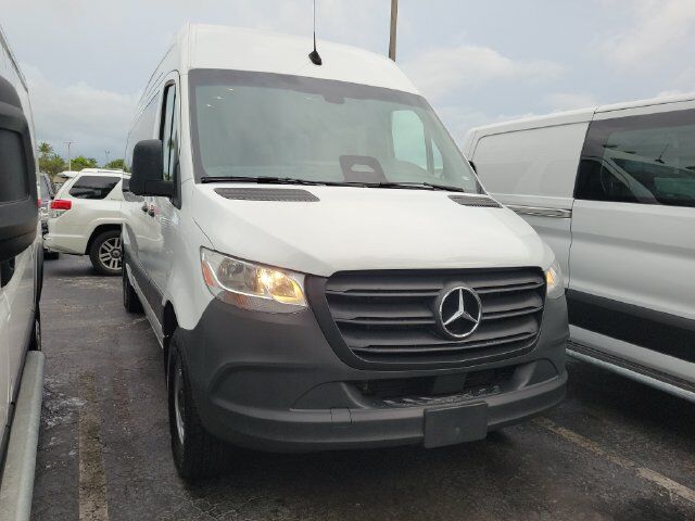 2025 Mercedes-Benz Sprinter