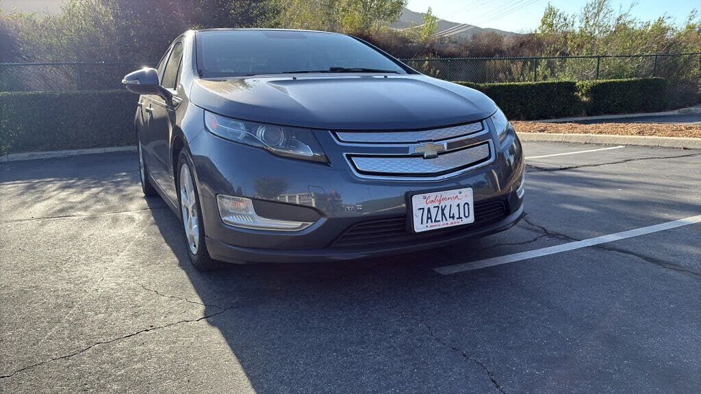 2013 CHEVROLET Volt