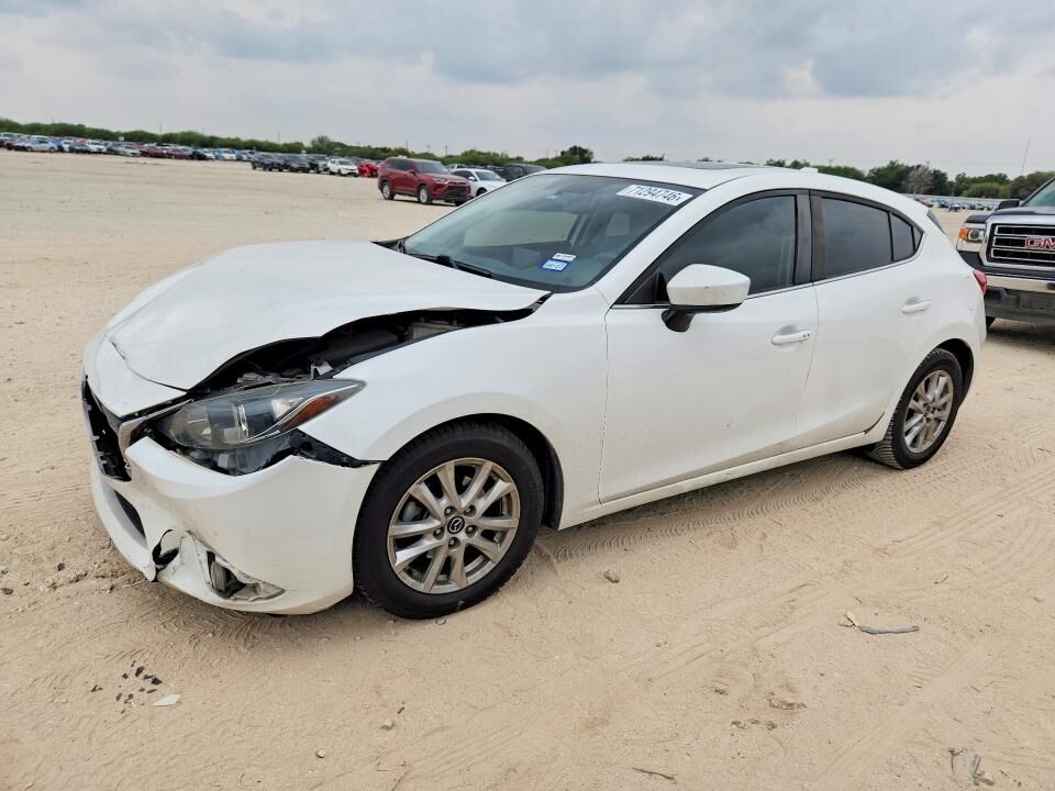 2015 MAZDA Mazda3