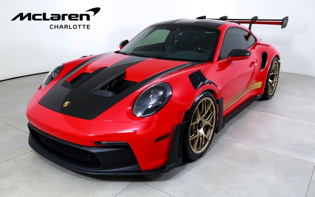 2025 PORSCHE 911