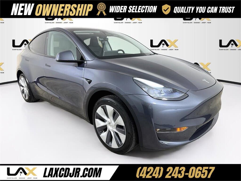 2023 TESLA Model Y