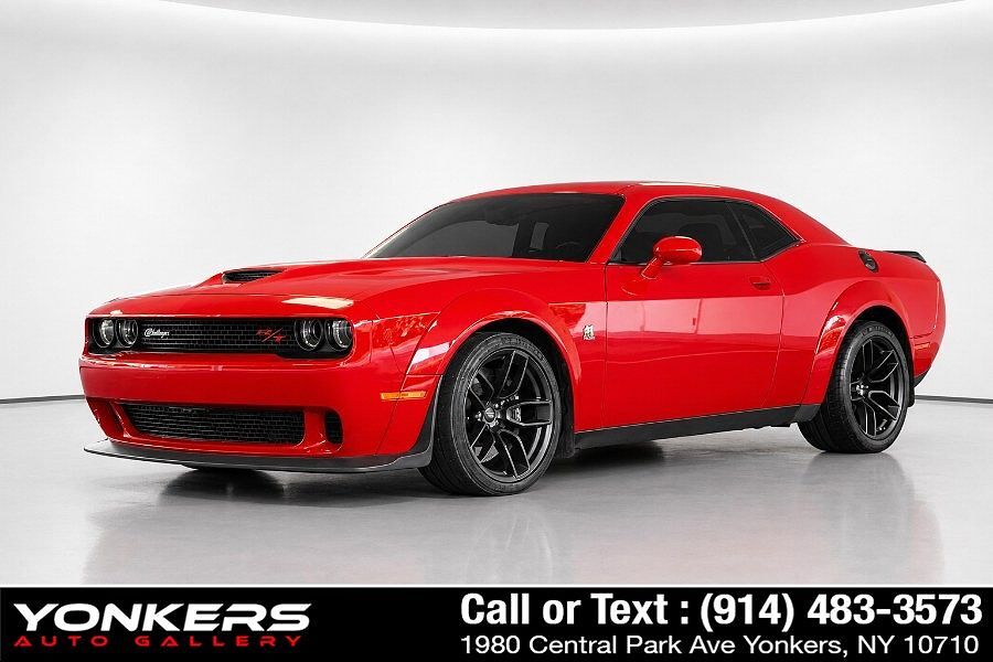 2022 DODGE Challenger