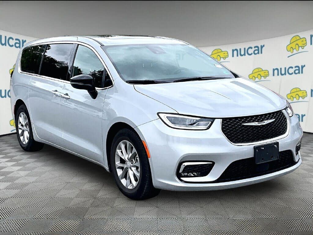 2026 CHRYSLER Pacifica