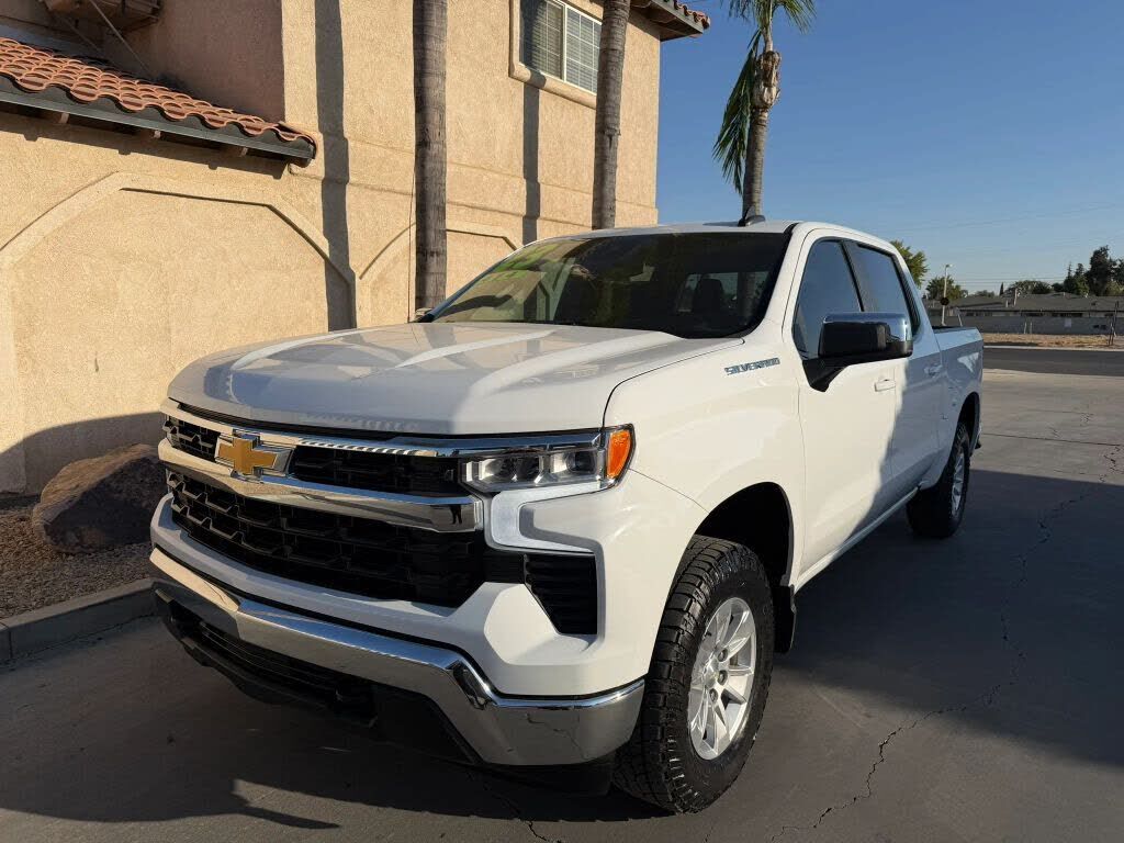 2023 CHEVROLET Silverado