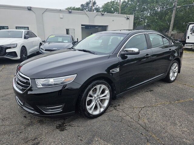 2018 FORD Taurus