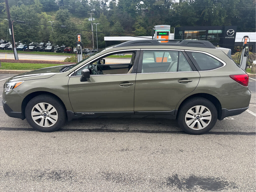 2017 SUBARU Outback