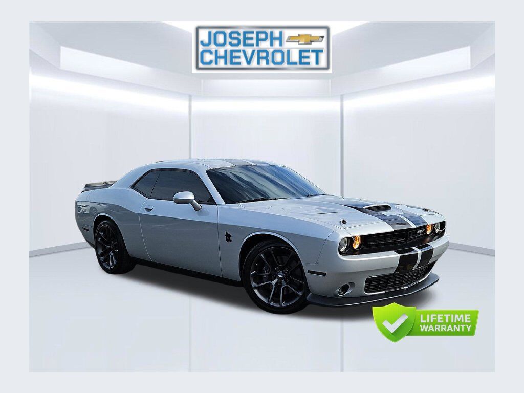 2021 DODGE Challenger