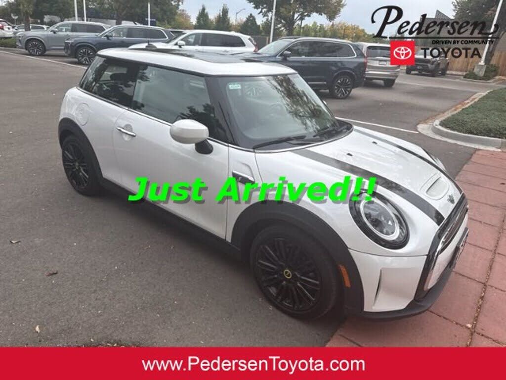 2024 MINI Hardtop