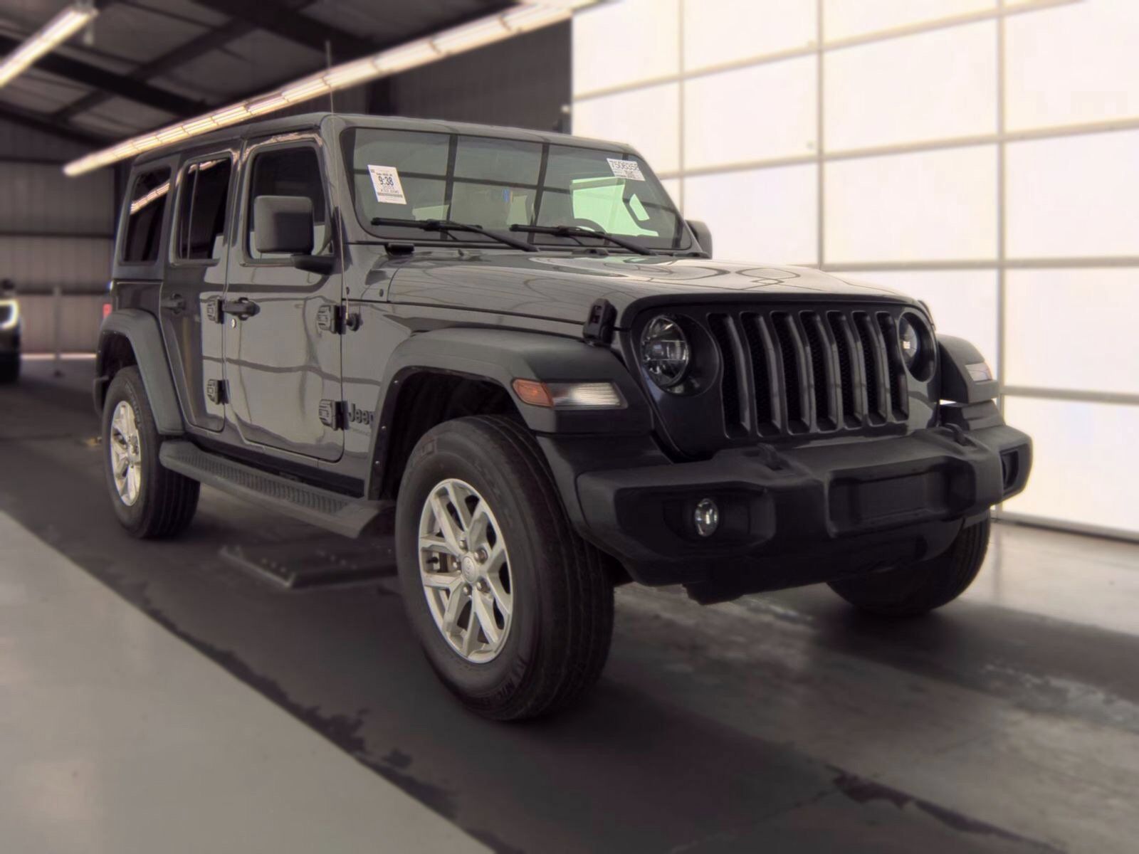 2023 JEEP Wrangler