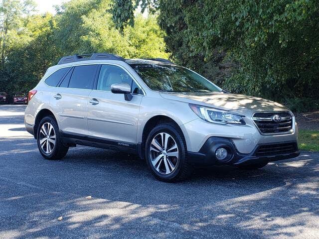 2018 SUBARU Outback