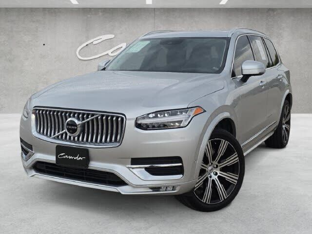 2022 VOLVO XC90