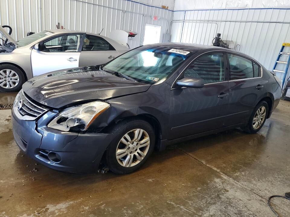 2012 NISSAN Altima