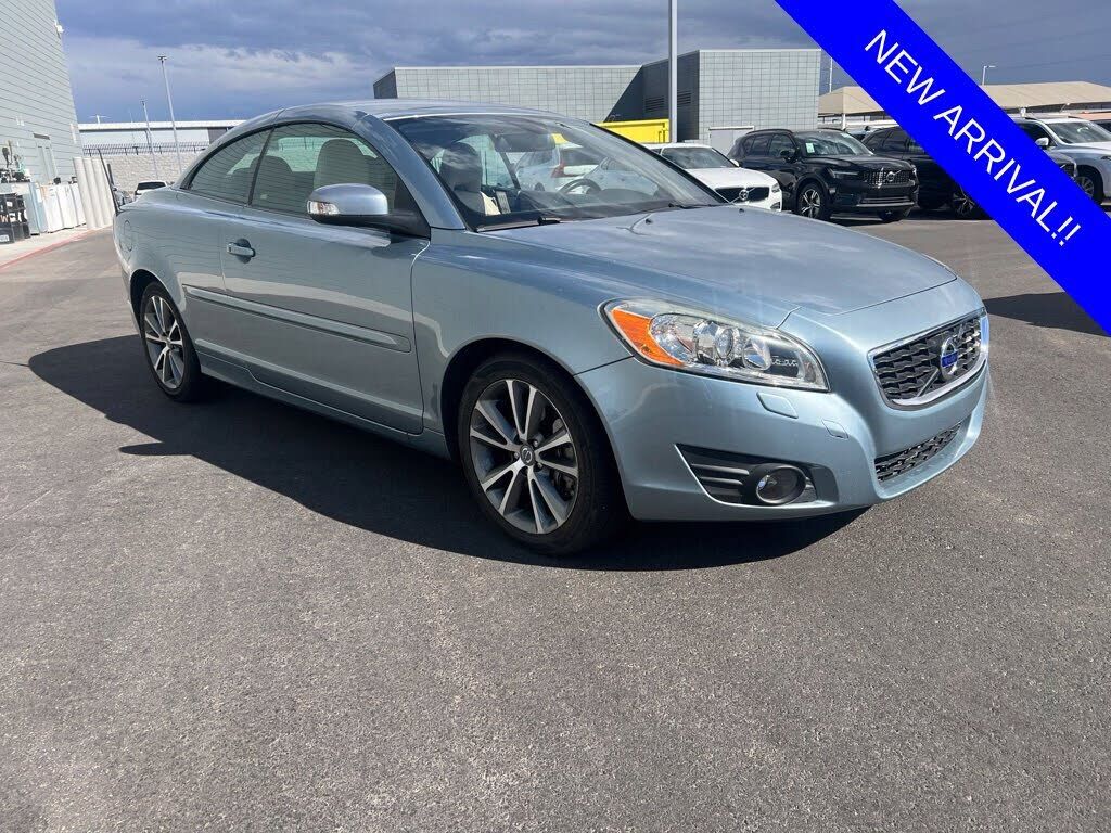 2012 VOLVO C70 / C30