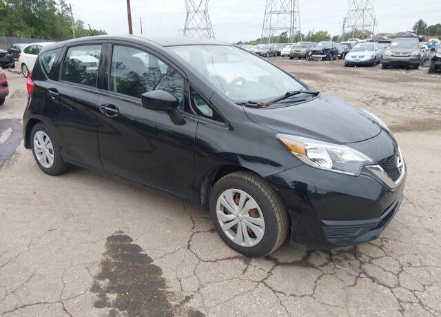 2017 NISSAN Versa