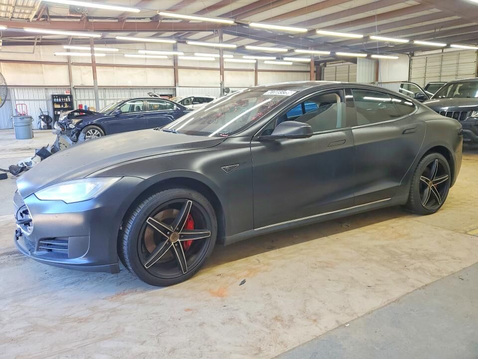 2014 TESLA Model S
