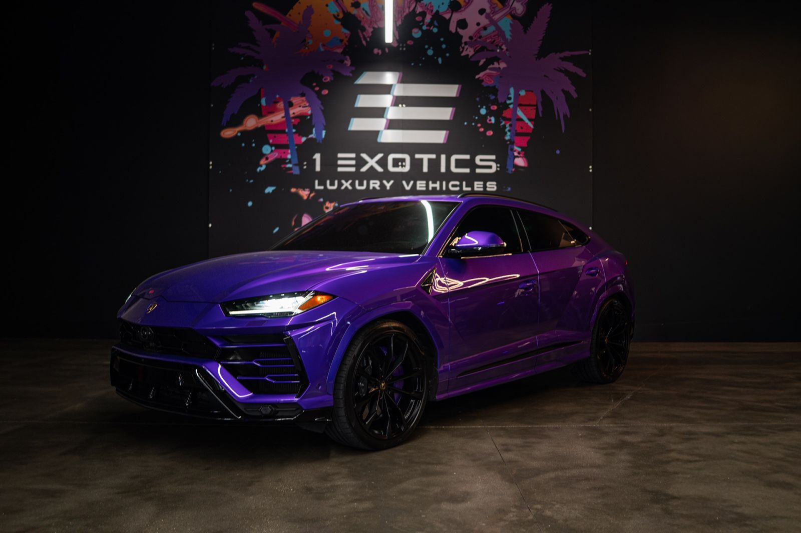 2021 LAMBORGHINI URUS