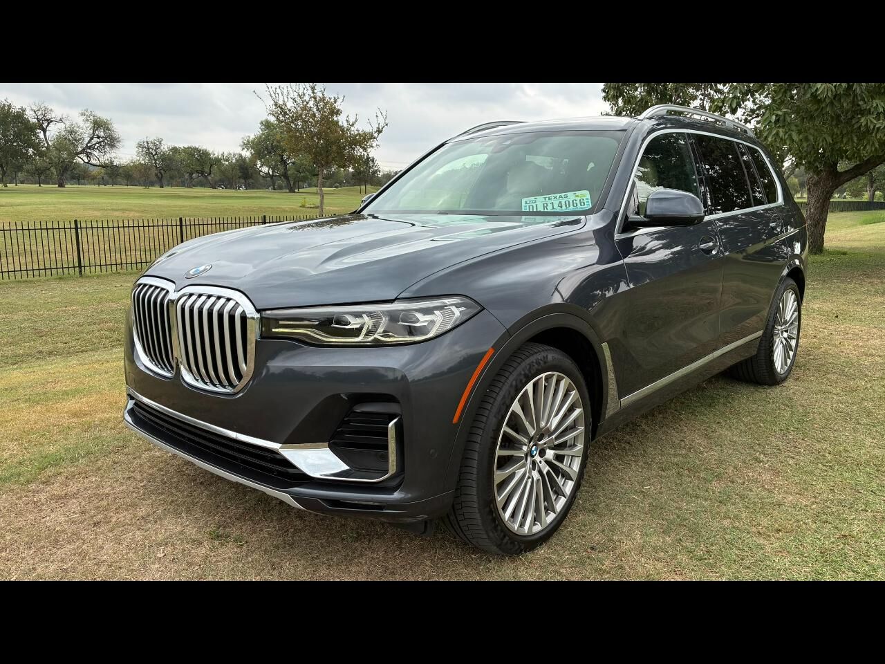 2021 BMW X7