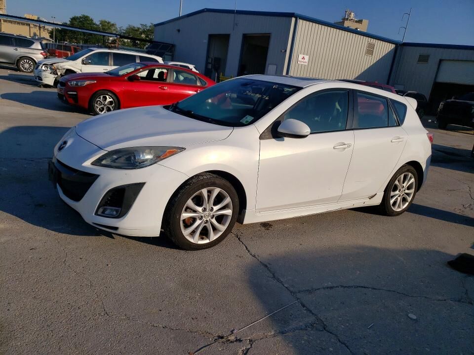 2010 MAZDA Mazda3