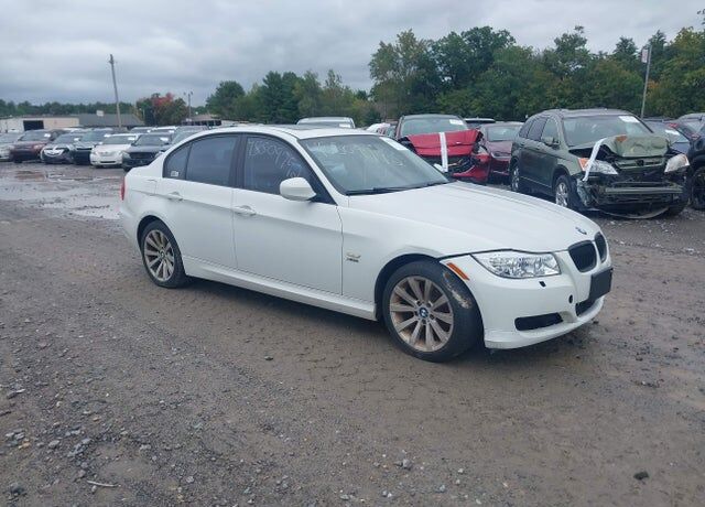 2011 BMW 3 Series